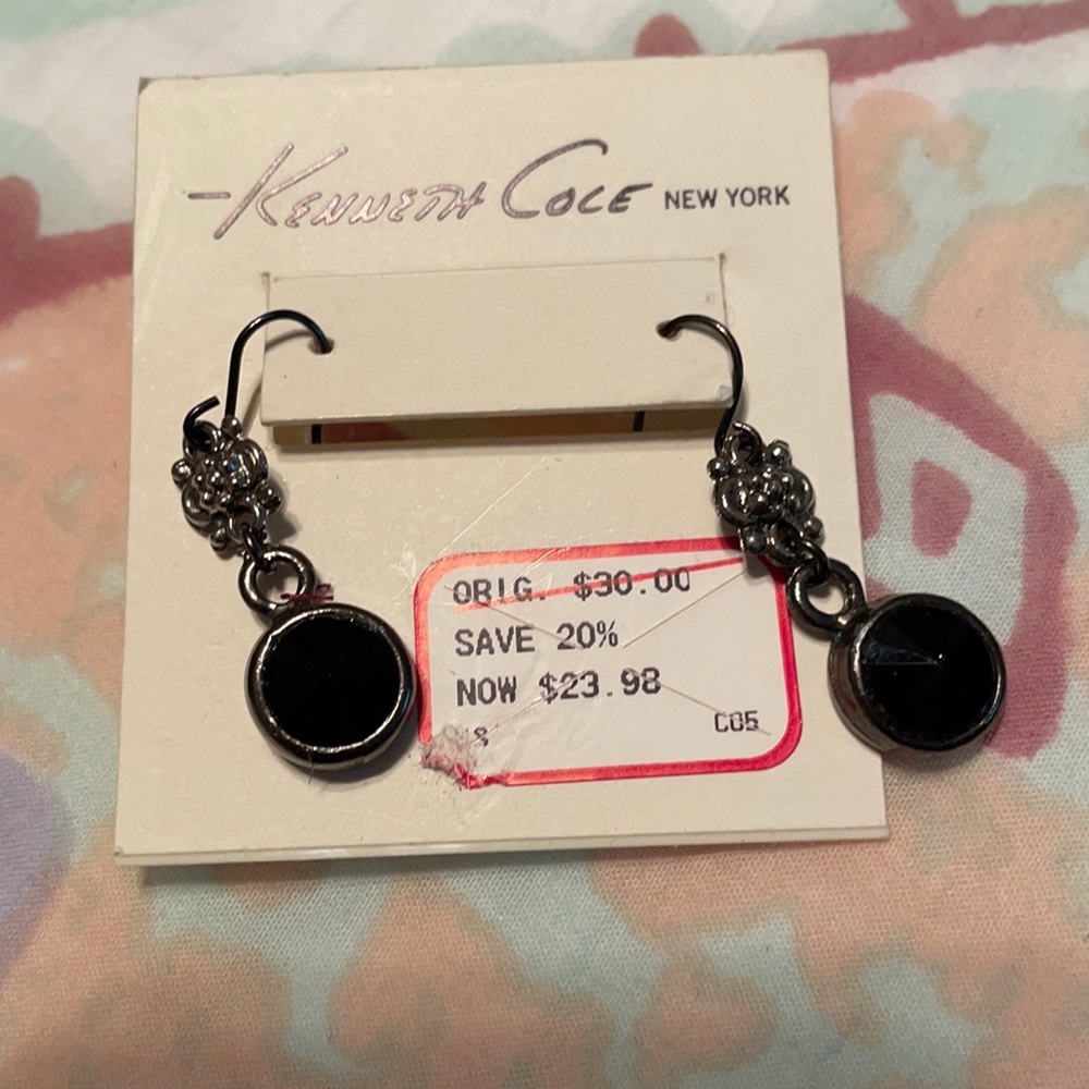 Kenneth Cole drop earrings